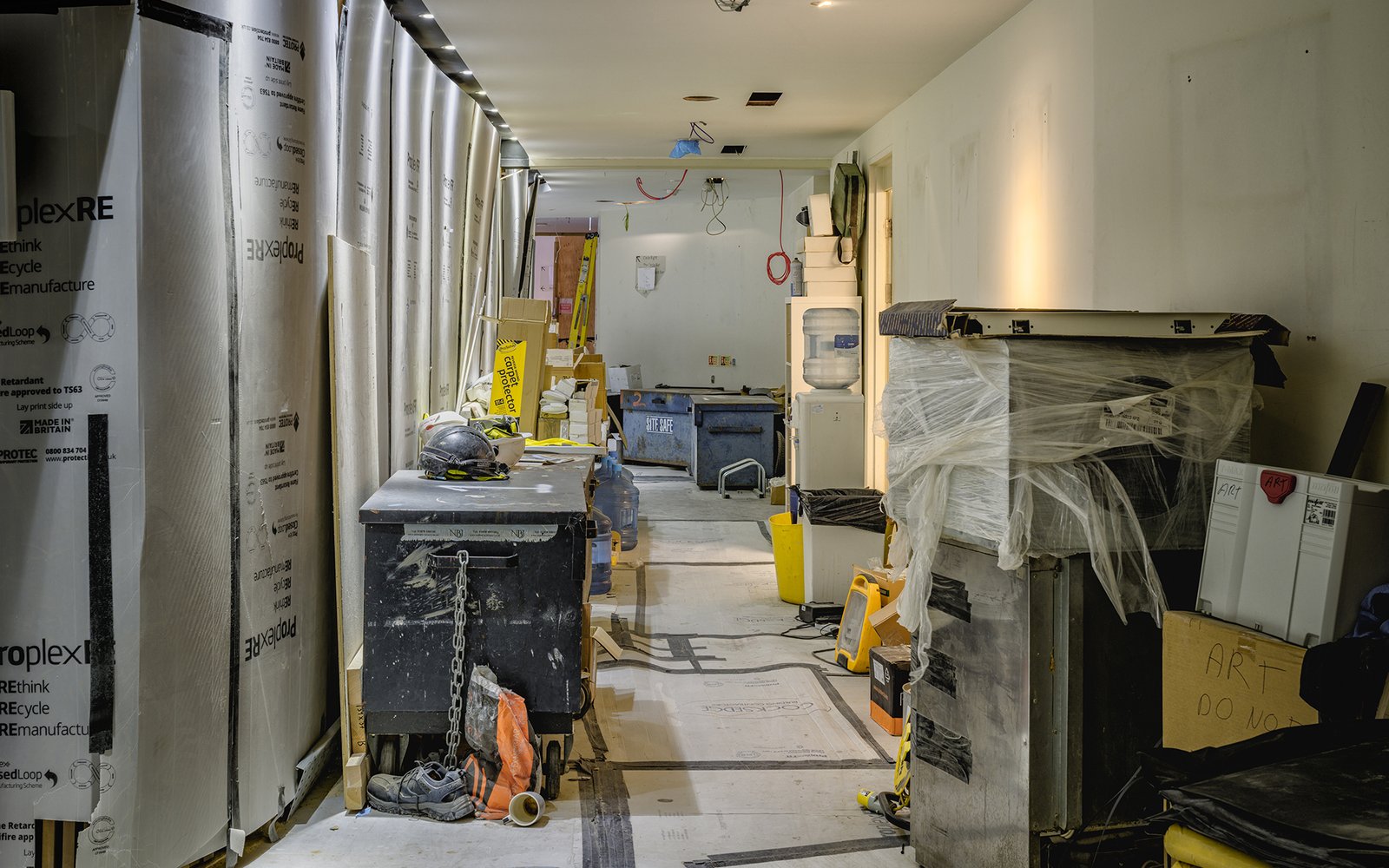 Mid-point photograph of the foyer (photography by Timothy Soar)