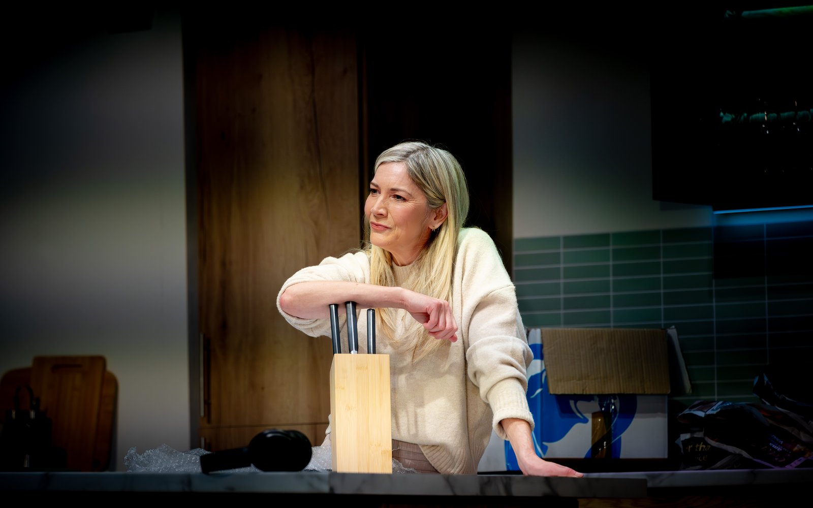 Lisa Faulkner in Single White Female