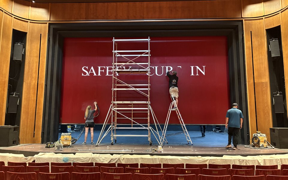 Safety curtain
