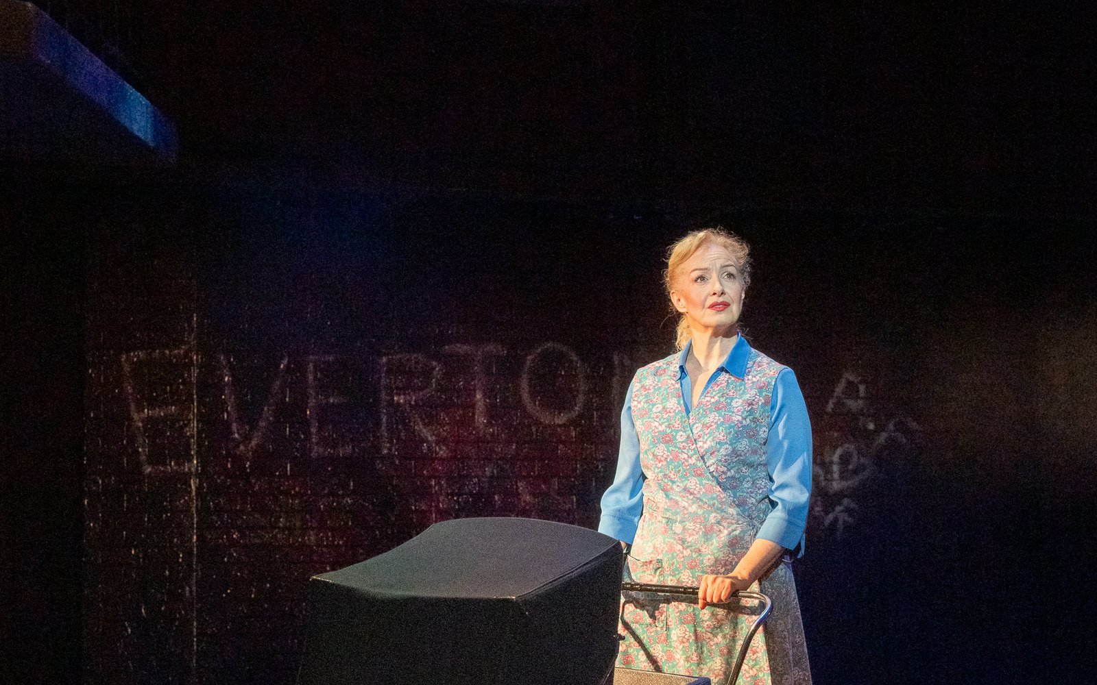 Vivienne Carlyle & Richard Munday - Blood Brothers UK Tour 2026 - Photo Credit Jack Merriman (2)